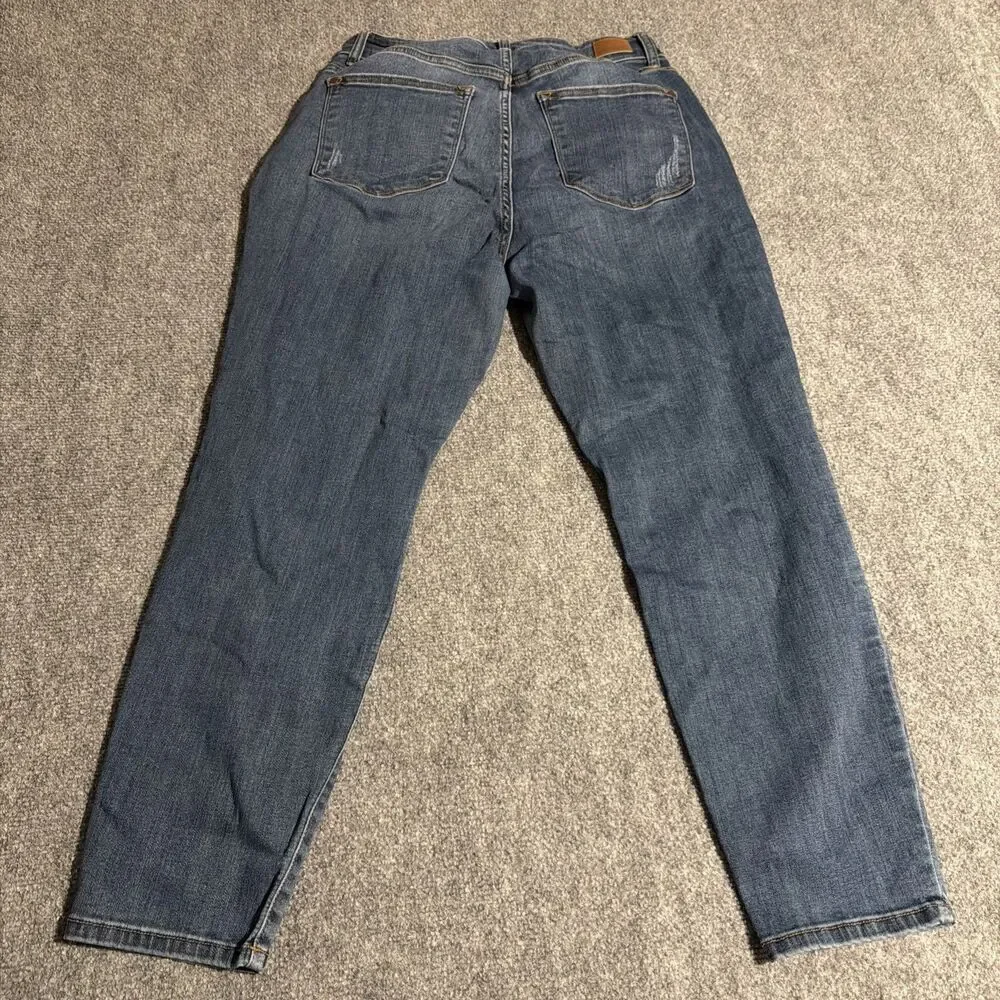 Judy Blue Denim Jeans Womens 14W Blue Relaxed Fit Super Stretchy Straight